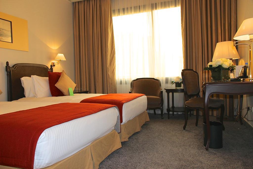 Le Bristol Hotel Beirut Exterior foto